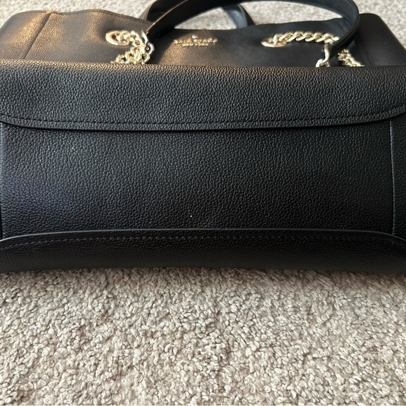 Kate Spade Tote - Picture 5 of 8